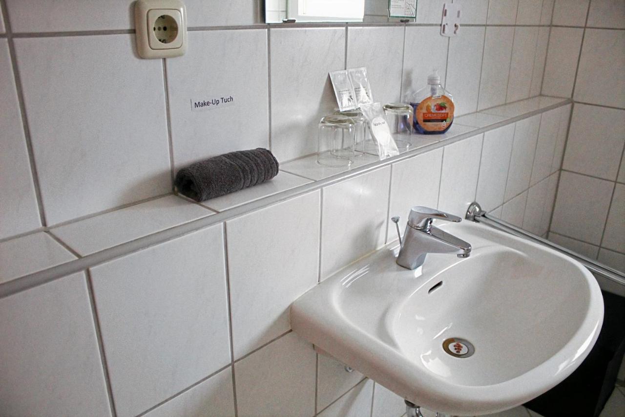 Waldhotel Feldbachtal Нойхаус ам Ренвег Екстериор снимка