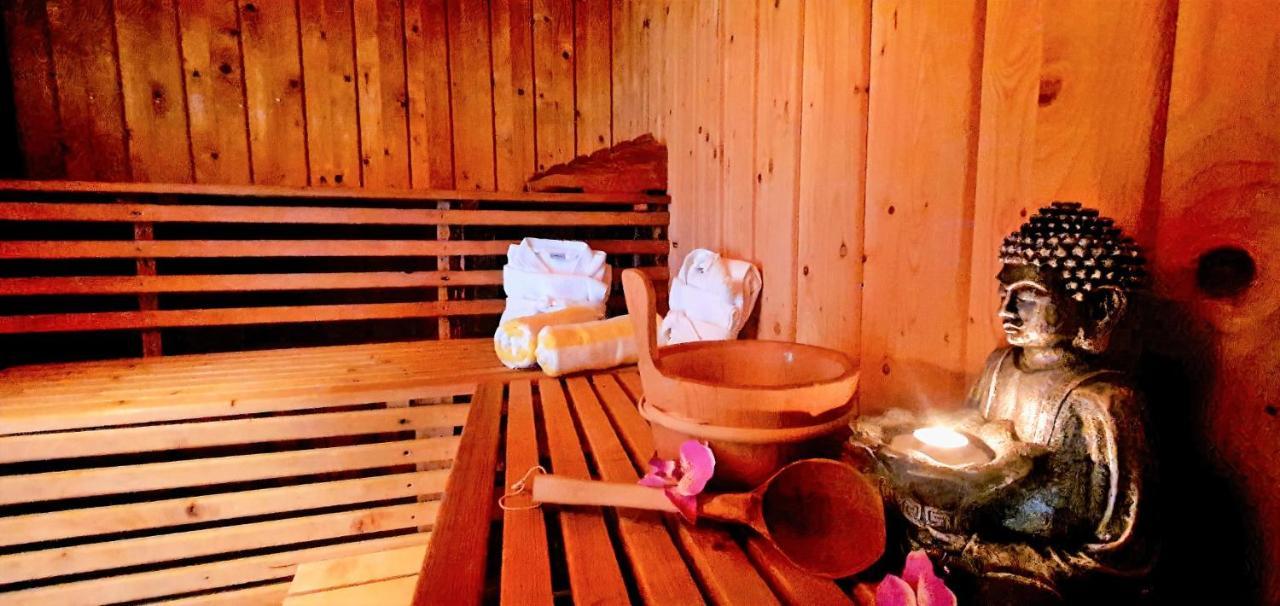 Waldhotel Feldbachtal Нойхаус ам Ренвег Екстериор снимка